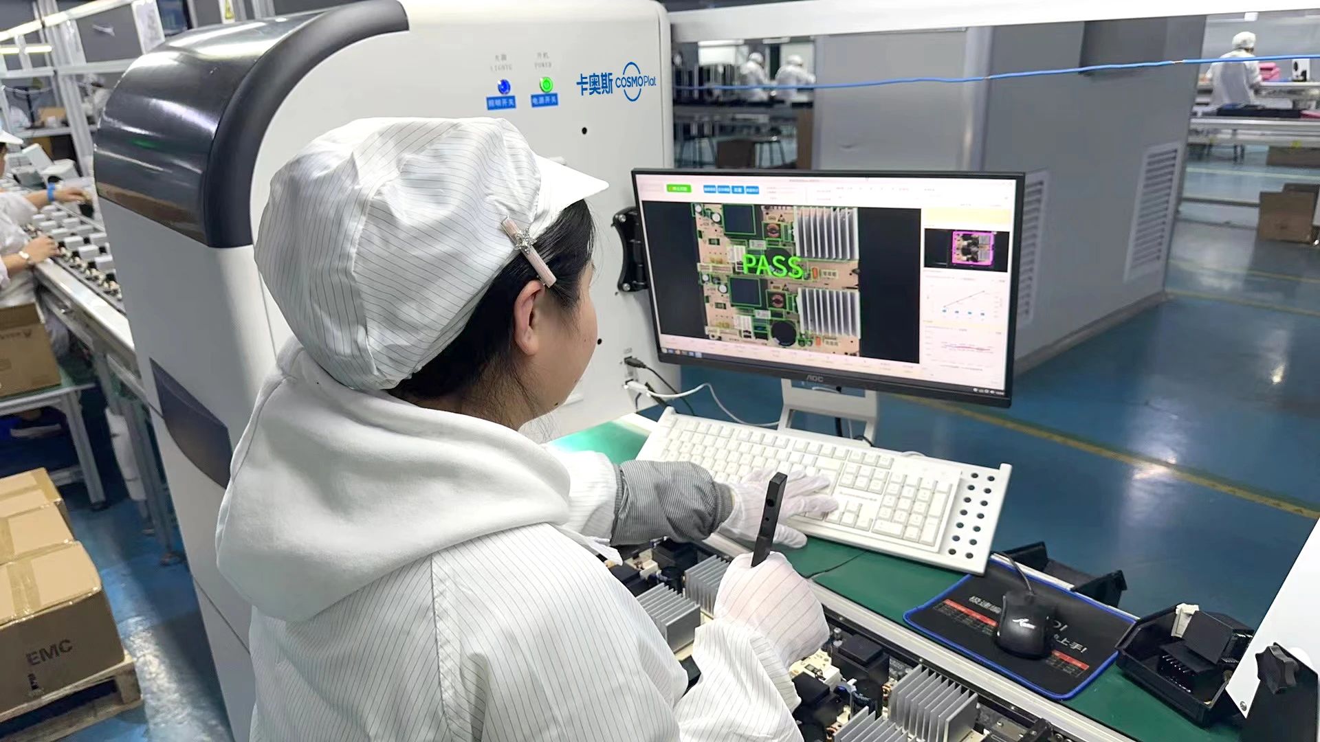 数字“新工匠” | 智慧巧匠在一线 为电子行业穿上“信息科技跑鞋”